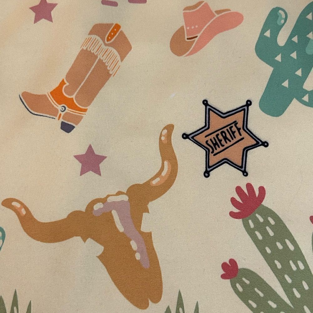 Pup Box bandanna  - Picture 5 of 5